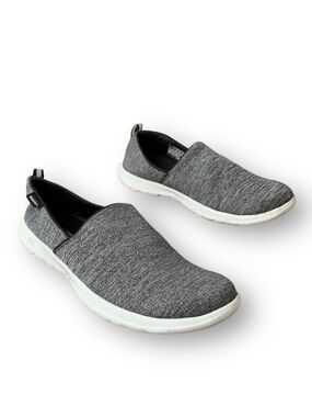 Skechers GogaMax Slip on Memory Foam Everyday Comfort Shoes Sneakers Size 9